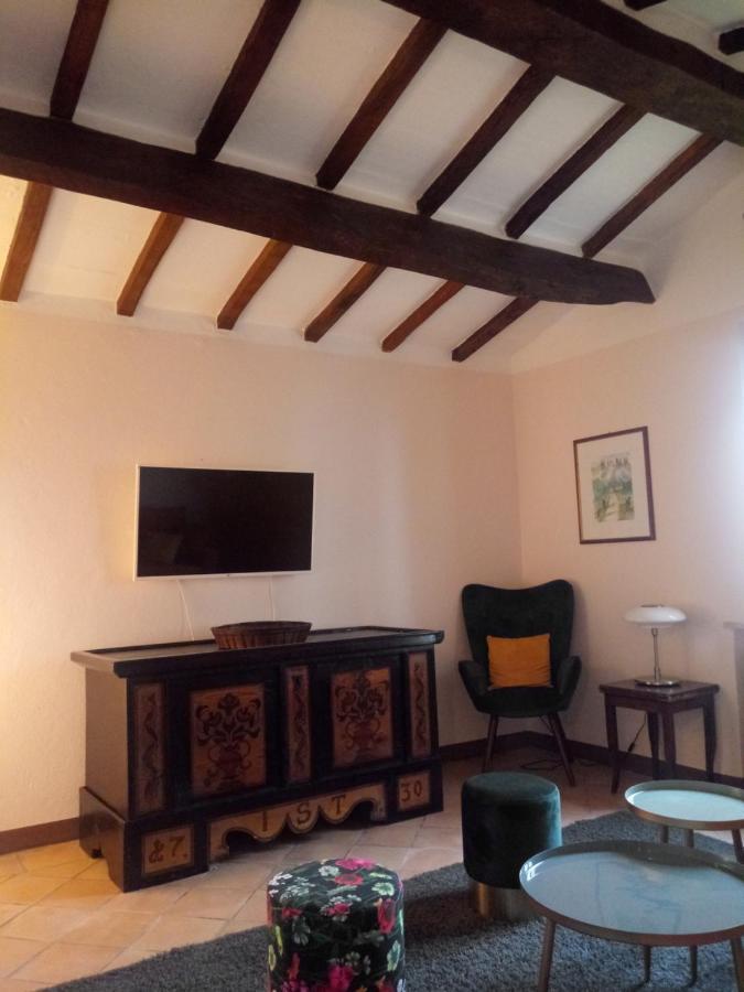 Le Querciolaie Monte Cavallo - Upper Apartment Saturnia Bagian luar foto