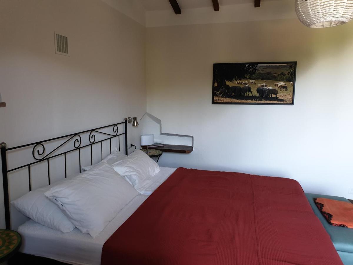 Le Querciolaie Monte Cavallo - Upper Apartment Saturnia Bagian luar foto