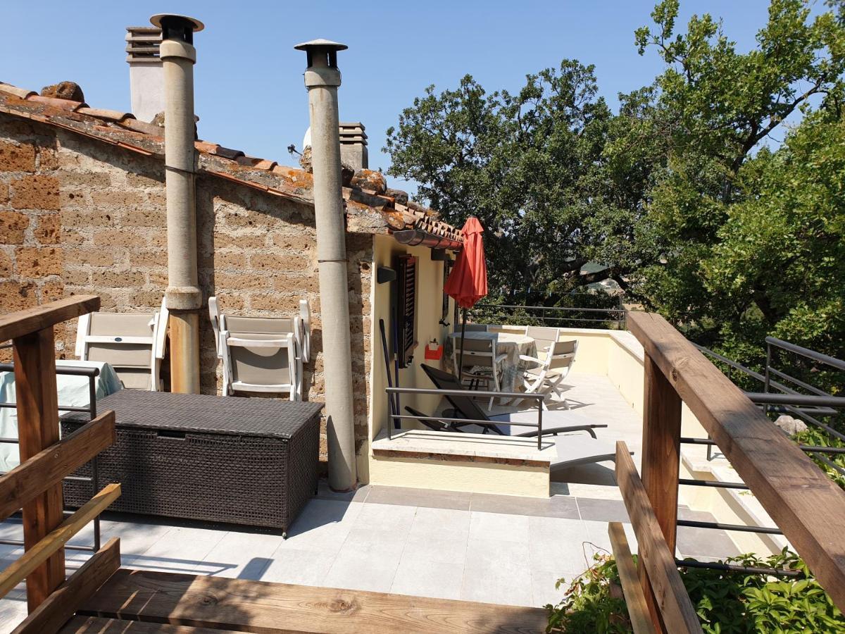 Le Querciolaie Monte Cavallo - Upper Apartment Saturnia Bagian luar foto
