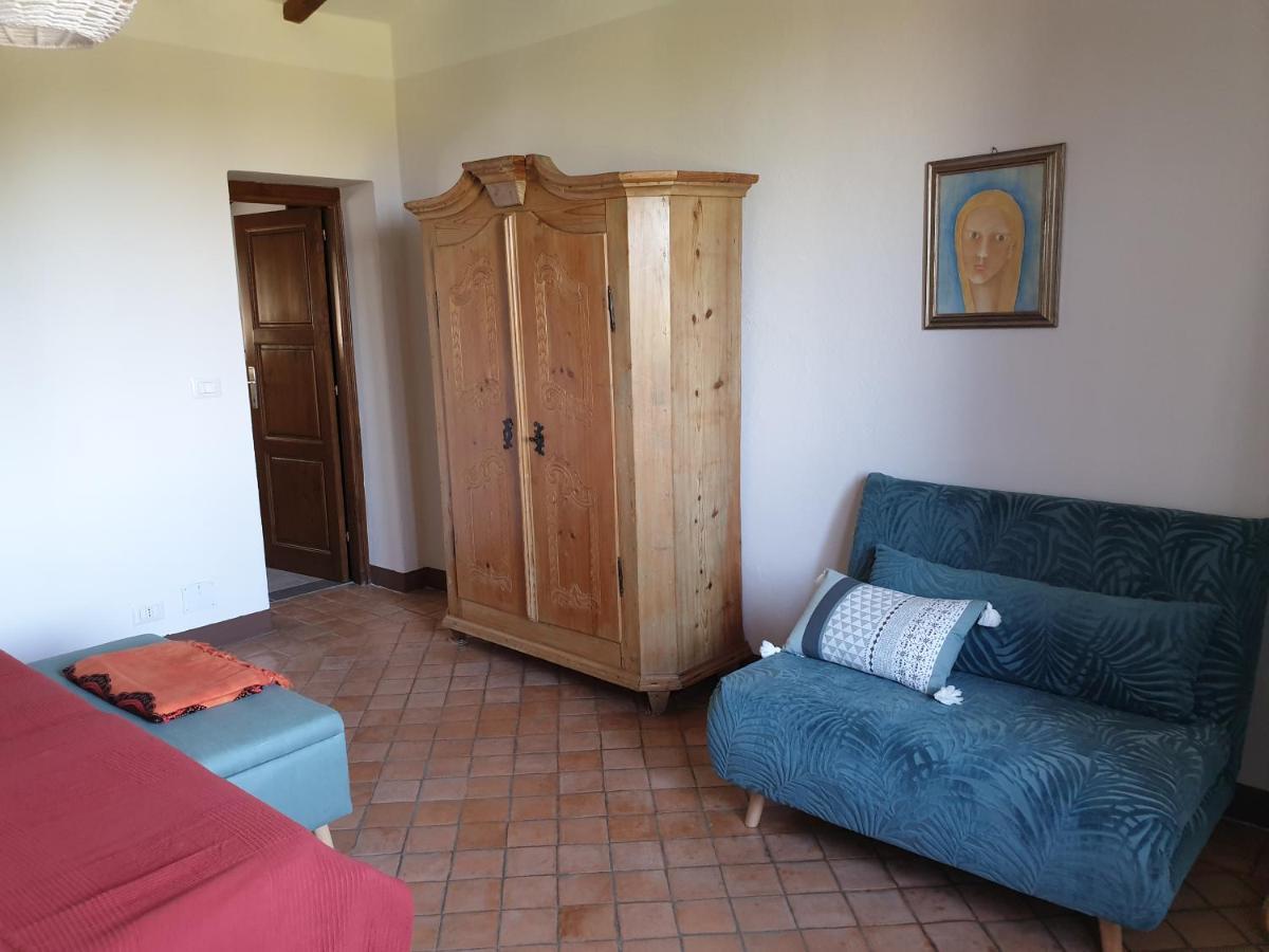 Le Querciolaie Monte Cavallo - Upper Apartment Saturnia Bagian luar foto